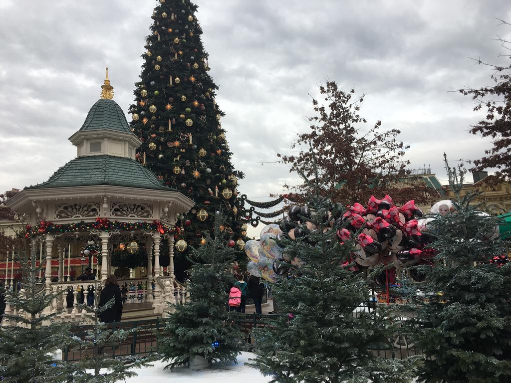 F&b's Disneyland Paris Serris